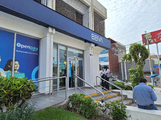 BBVA Continental Faucett 1