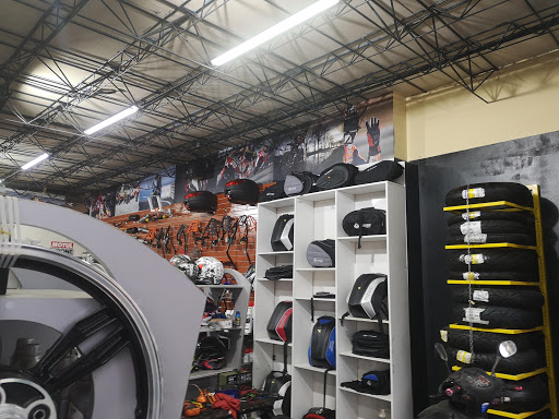 BUENAS RUTAS PERU (venta de accesorios y repuestos para moto)