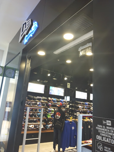 New Era Store - Plaza San Miguel