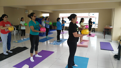 Profesor César D., Pilates&Yoga